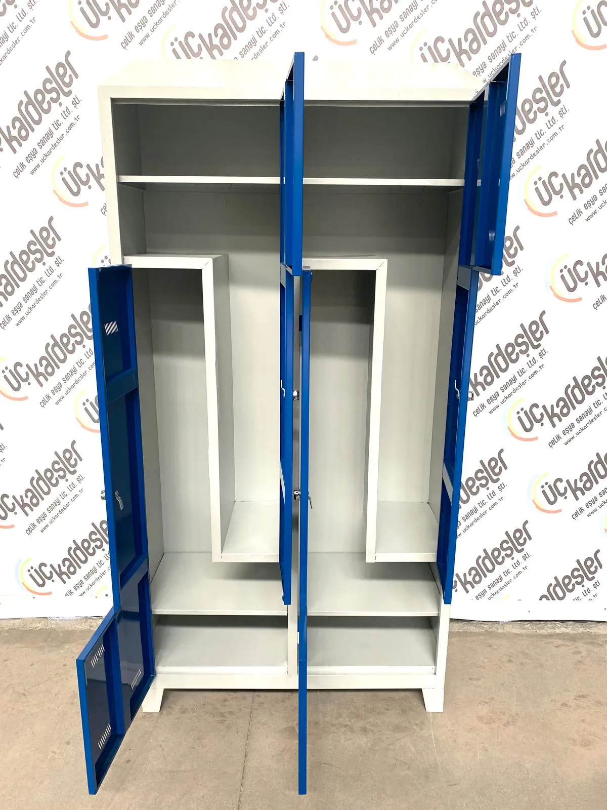 Çatılı L Kapak Soyunma Dolabı - görsel 3